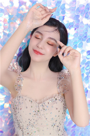 低调看直播