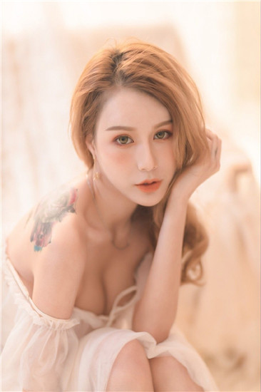 小可爱大秀直播