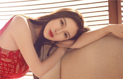 男吃奶玩乳尖高潮视频午夜