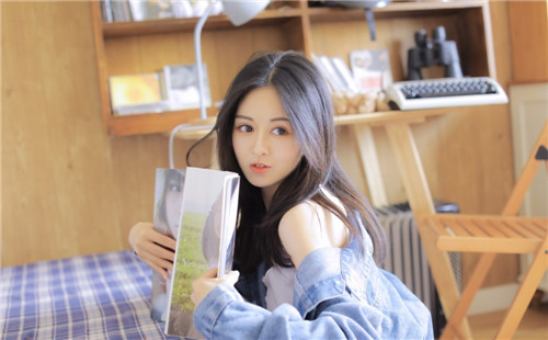 一个人看免费视频www在线版
